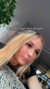 Krystal Sargent's Instagram, Twitter & Facebook