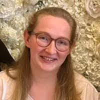 Rebecca Maes's Instagram, Twitter & Facebook