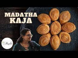 Madatha Kaja Recipe Khaja Sweet Crispy Khaja Recipe Masalakorb Recipe In 2021 Recipe Steps Sweet Recipes Food Videos
