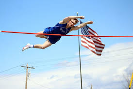 Hamilton's Campbell breaks school record, Corvallis' Venema catches big  air, Poulsen sets PR