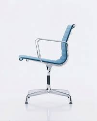 Ein (1) original vitra lounge chair inkl. Vitra Thonet Und Die Kunst Der Designer Mobel Smow Blog