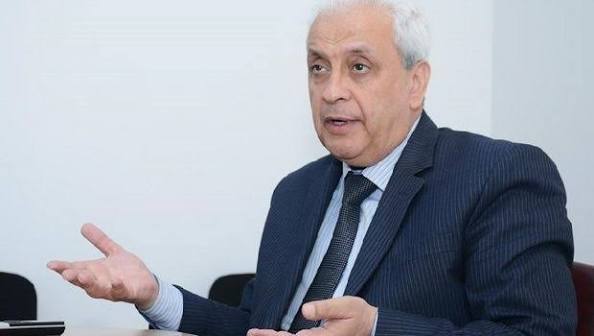Akif Nağı: 