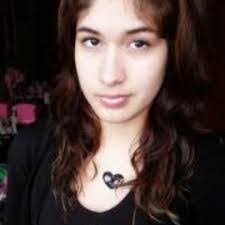 Anahi Quezada's Instagram, Twitter & Facebook