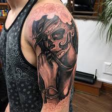 Flying skull clock half sleeve by jerrrroen on deviantart. Tatouage Tete De Mort 50 Idees Et Photos Sublimes