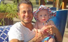 O dia dos pais gera muito conteúdo, uma vez que é uma data familiar, que aproxima pessoas e que exalta uma figura tão importante. Campanha De Dia Dos Pais Com Thammy Fez Acoes Da Natura Subirem Entenda