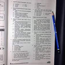 Kunci jawaban lks intan pariwara kelas 10 11 12 semester 2 tahun 2020 buku pr intan pariwara adalah buku lembar kerja siswa atau lks yang sangat komplit. Jual Lks Bahasa Indonesia Sma Ma Kelas X 10 Semester 2 Viva Pakarindo Di Lapak Yonasy Bukalapak