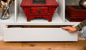 For example, a soup ladle in the lower drawer that protrudes into the glide path of the upper drawer will prevent it from closing all the way. What Are Soft Close Drawers