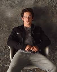 Plus, how can american pie leave out the most important character jim's dad (gene levy) ? American Pie Presents Girls Rules Cast In Real Life 24 7 News What Is Happening Around Us