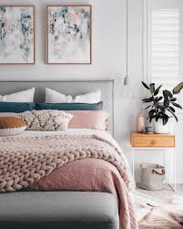 Since things didn't need to be perfectly spaced, i honestly didn't do too much measuring. 11 Great Gallery Wall Layout Ideas One Brick At A Time