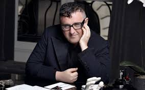 He was the creative director of lanvin in paris from 2001 until 2015. Ea0oi70b30uzcm