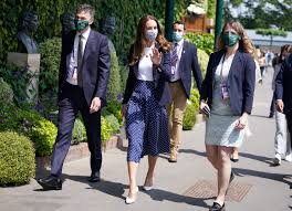 Friday, 11th june 2021—the duchess of cambridge (kate middleton) joined the queen and other royals at the g7 leaders' reception at the eden project in cornwall. Kate Middleton Wimbledon Elegant Duchess Enjoys Tennis Icing Cakes