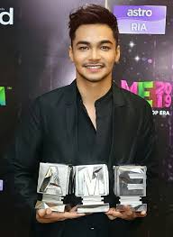 Uqasha senrose dan shukri yahaya. Ame 2019 Best Actor Drama Best Actor Film Icon Fashion Film Icon Best Actor Style Icons