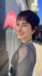 Audrey Hepburn got a wolf cut! Haha j/k this cutie is Hannah and she’s got  high density silky hair that can get so heavy and flat, and was ready for  some movement! She loves Faye Wong 王菲 so we ...