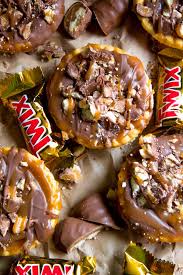 Mini Twix Tarts Recipe Queenslee Appetit