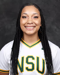 Lashay Tyler's Instagram, Twitter & Facebook