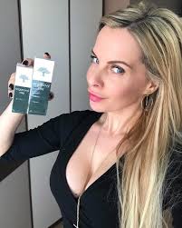 Join facebook to connect with kateřina kristelová and others you may know. Fotografie C 2 U Clanku Katerina Kristelova U Vyslechu Na Policii Cr Tohle Jste Jeste Neslyseli Stars24 Cz
