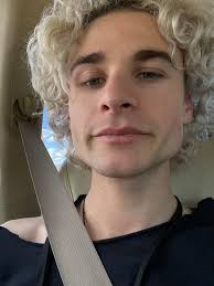 Bleach wash for uneven platinum blonde hair?