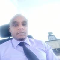 100+ perfiles de «Arita»