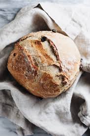 Dutch Oven Cinnamon Raisin Bread A Simple Palate Recipe Cinnamon Raisin Bread Cinnamon Raisin Bread Recipe Food