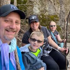 Michael DeWall (@michael.dewall.39) • Facebook, Connect with friends