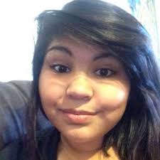 Desiree DeLeon (@desireechloe5)