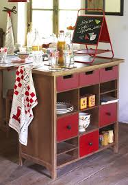 Ce Meuble De Metier Rappelle Les Cafes Et Epiceries D Antan Il Est Pratique Avec Ses Trois Tiroirs Centraux A Placer A G Furniture Home Decor Wooden Furniture