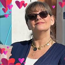 DIY Dry Branch Christmas Decor Ideas  https://1millionideas.com/diy-dry-branch-christmas-decor-ideas?utm_source=TU97&utm_medium=1millionideas&utm_campaign=Marry+Dell&utm_content=craft&utm_term=11-2022