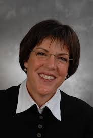 Louise Deal's Instagram, Twitter & Facebook