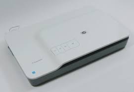 I knew when it arrived by the plop as it was dropped on my doorstep by ups, who could obviously tell he was delivering a piece of electronic equipment. Hp Scanjet G3110 Review Trusted Reviews