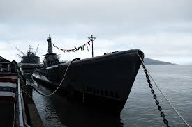 戰戰兢兢+大起大落一號公路有些顛簸- Go Travel