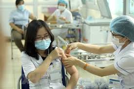 Tổ hành chính có 3 người gồm 1 nhân sự tổ chức khai báo y tế, sàng lọc và bổ sung giấy tờ cam kết, 2 nhân viên địa phương nhập dữ liệu, cấp giấy chứng nhận; Viá»‡t Nam Sáº¯p Nháº­n Them 6 Triá»‡u Liá»u Váº¯c Xin Covid 19 Cá»§a Pfizer Astrazeneca Bao NgÆ°á»i Lao Ä'á»™ng