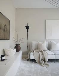 The designer of this white, but predominantly navy blue living room, has certainly not held back on the mixing of styles and themes ! 27 Scandinavian Living Rooms For Nordic Inspired Design
