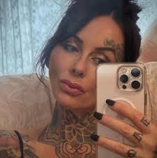 There have been posts about a man called Marlon who has been seen around  Banstead park, and accused of buying vapes and alcohol for children. I have  spoken to him and his