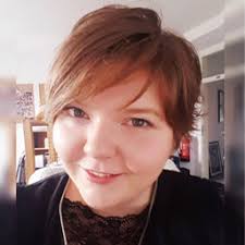 Melissa Mester's Instagram, Twitter & Facebook