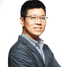 Mike Tung's Instagram, Twitter & Facebook