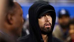 Music reviews for the latest popular albums