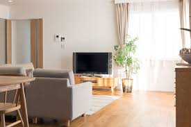 LAKIA不動産京橋店