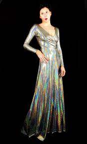 26 Holographic Fashion Statements You Won T Be Able To Stop Staring At Buzzfeed Holographic Fashion Pretty Dresses Fashion