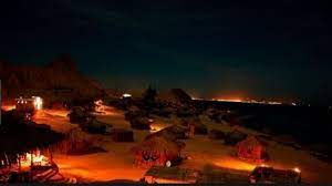 ستحتاج قبل ذلك إلى حذاء رياضي وملابس مريحة لها قدرة على تحمل الحركة والجبال، وكاميرا صغيرة للتصوير، ويفضل كاميرا الموبايل لسهولة حملها وسط الحركة أو تسلق الجبال. Ø±Ø£Ø³ Ø´ÙŠØ·Ø§Ù† ÙƒØ§Ù…Ø¨ Ù‡Ø³Ø§ÙØ± Ø¯ÙˆØª ÙƒÙˆÙ…