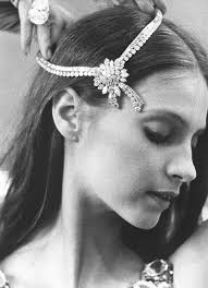 ♱ 𝐇𝐚𝐥𝐞𝐲 ❧