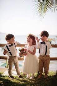 La procura e il tribunale garantiscono alle vittime che vengono negli uffici per essere ascoltate o per effettuare qualsiasi altro atto di indagine (ad es. 140 Idee Su Damigelle E Paggetti Bridesmaids And Pageboys Nel 2021 Damigelle Abito Per Damigella Damigelle Di Matrimonio