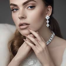 Chon Kim's Instagram, Twitter & Facebook