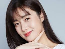Much like with actors in south korea, a south korean actress in the. I Found A Good Person Korean Actress Kang Sora Announces She S Getting Married Cna Lifestyle