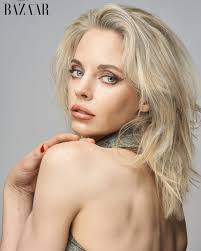 Photographer: Nestor Correa @nestorvisions. Model: Skye Stracke  @skyestracke. Hair and makeup: Martha Noronha @marthamake.