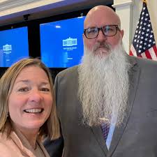 I visited with leaders at the White House today where we discussed housing,  climate, and jobs investments. I loved running into an intern from Boise  and Jeremy Redman of IBEW, a key