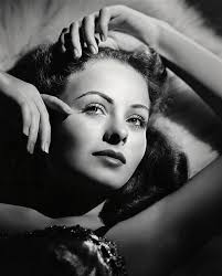 Jeanne Crain 1940 Photo by Frank Powolny