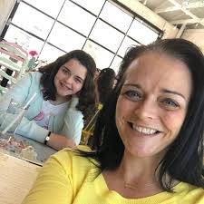 Kristi Brenner's Instagram, Twitter & Facebook