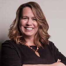 Tracy Hoggard's Instagram, Twitter & Facebook