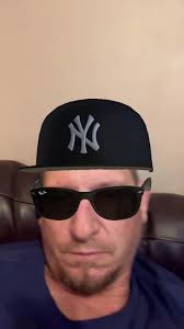 Michael Dampeer's Instagram, Twitter & Facebook