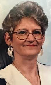 Patricia Earls's Instagram, Twitter & Facebook